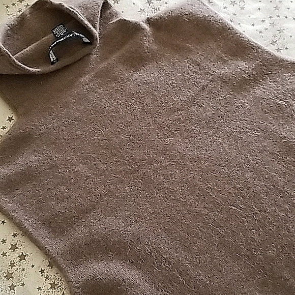 Ellen Tracy Cashmere Sweater - Picture 4 of 9